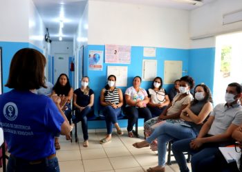 Profissionais da saúde recebem capacitação para inserção do DIU