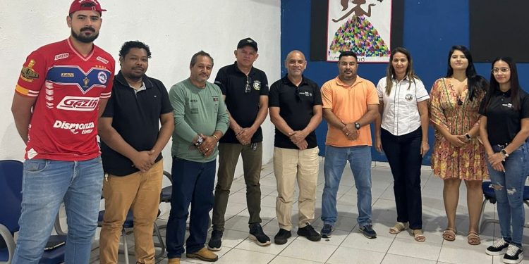 Cacaulândia recebe oficinas gratuitas de Teatro e Dança com espetáculo de abertura